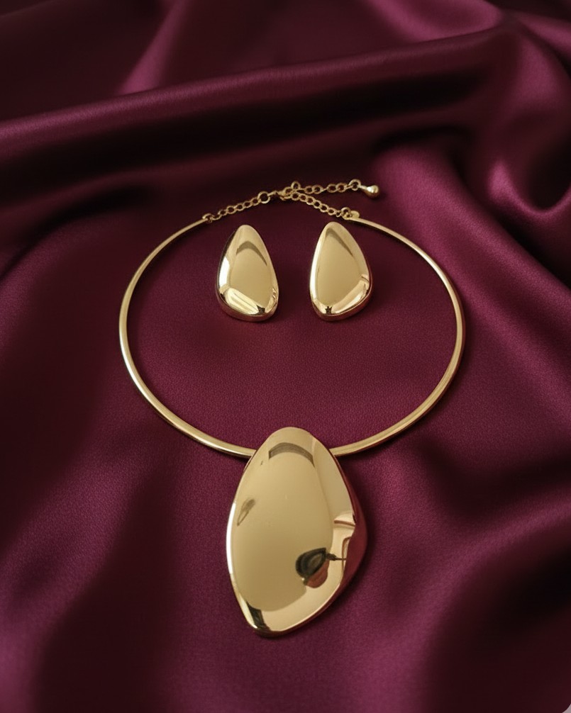 Modern Gold Hasli Set